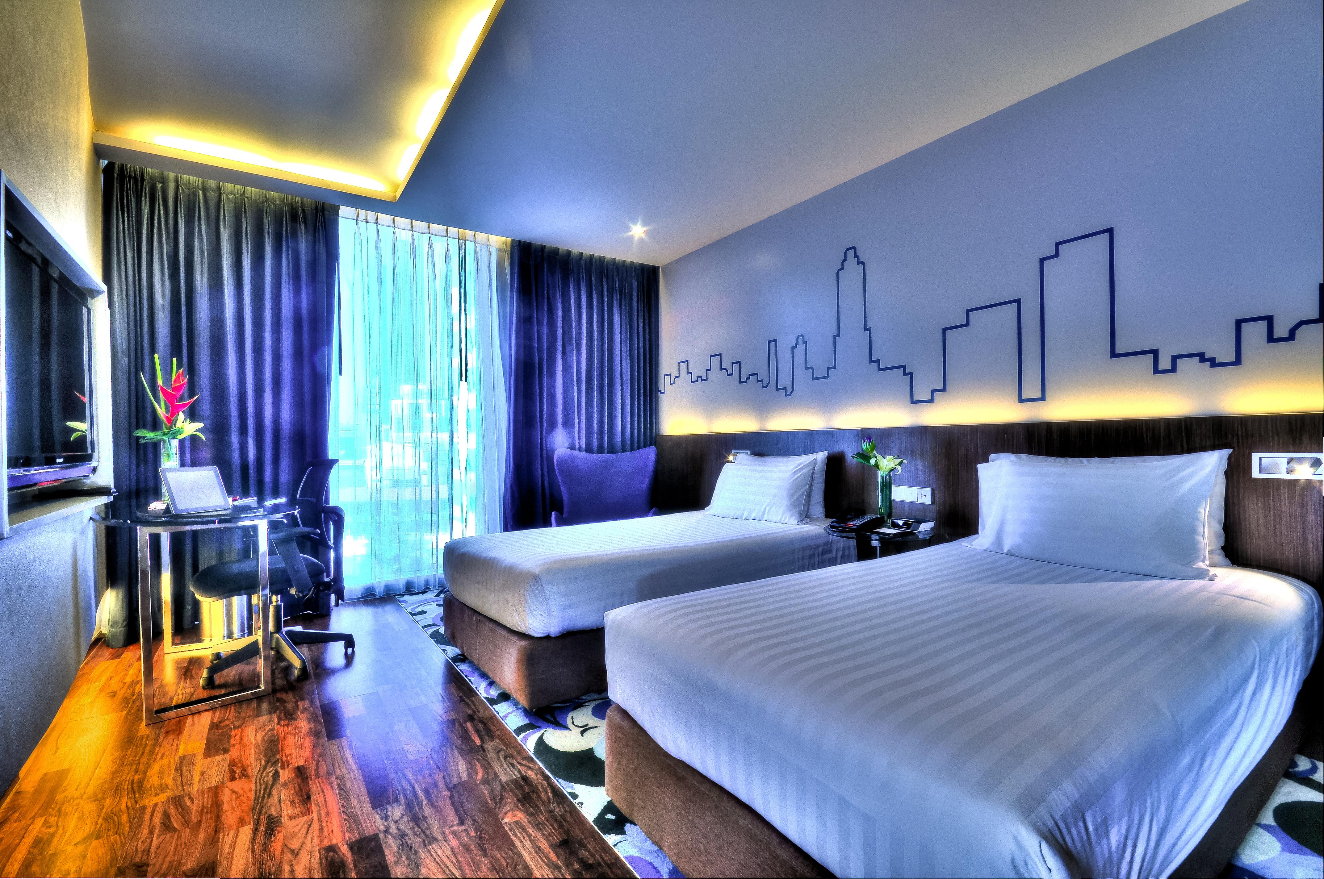 โรงแรมแกลเลอเรีย10 สุขุมวิท กรุงเทพฯ บายคอมพาสฮอสปิทาลิตี้ กรุงเทพมหานคร ภายนอก รูปภาพ